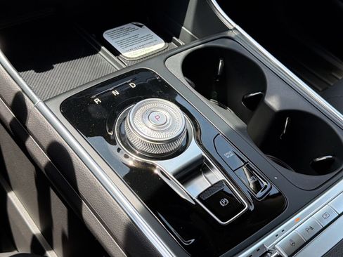 New 2026 Kia Carnival SX Prestige FWD image 24