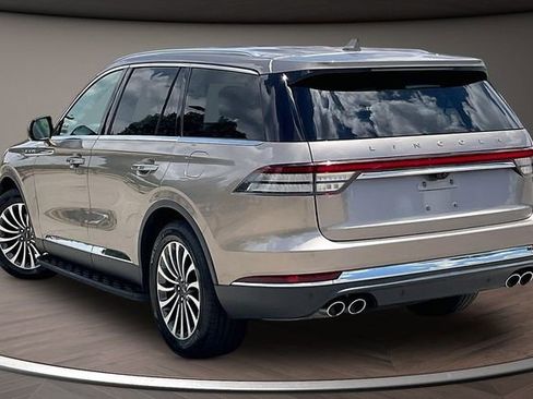 Used 2020 Lincoln Aviator Reserve w/ Elements Package Plus AWD/4WD image 10