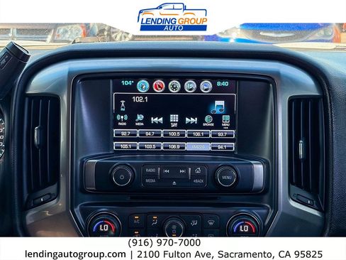 Used 2018 Chevrolet Silverado 1500 LT w/ LT Eassist Package RWD image 13