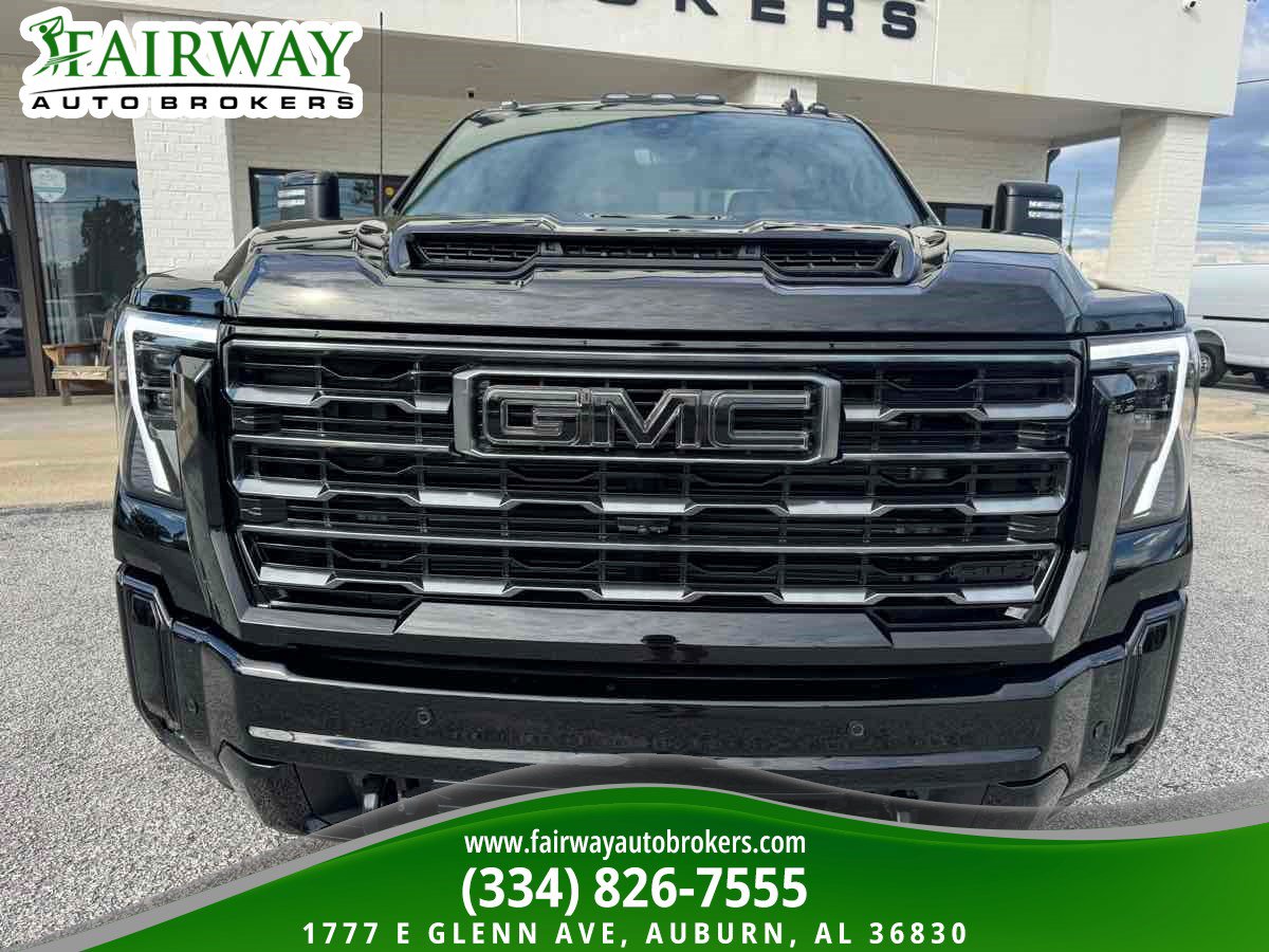 Used 2026 GMC Sierra 2500 AT4 w/ AT4 Premium Plus Package AWD/4WD image 3