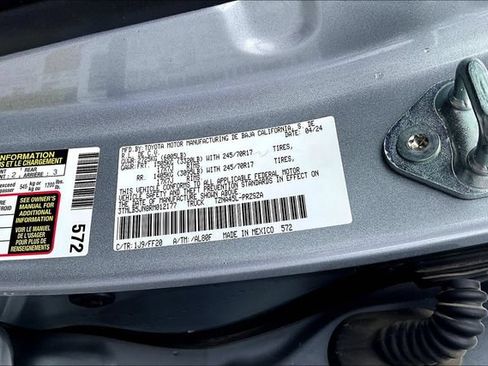 Used 2024 Toyota Tacoma SR5 AWD/4WD image 19