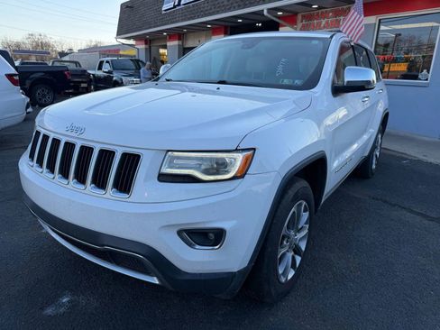 Used 2016 Jeep Grand Cherokee Limited w/ Luxury Group II image 12