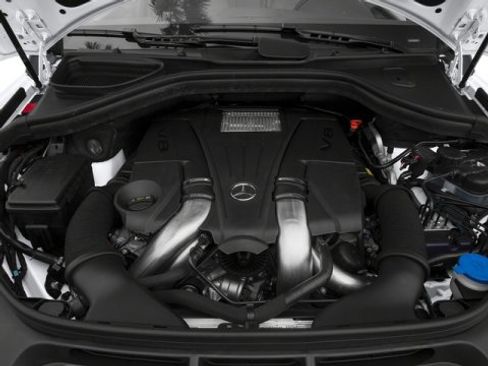 Used 2016 Mercedes-Benz GL 450 4MATIC image 13