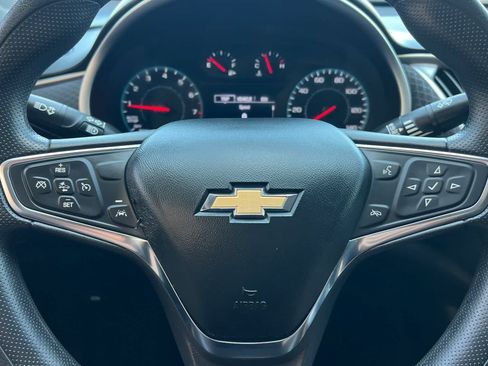Used 2023 Chevrolet Malibu LT FWD image 28