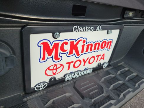 Used 2021 Toyota Tacoma SR AWD/4WD image 27