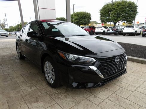 New 2025 Nissan Sentra S image 3