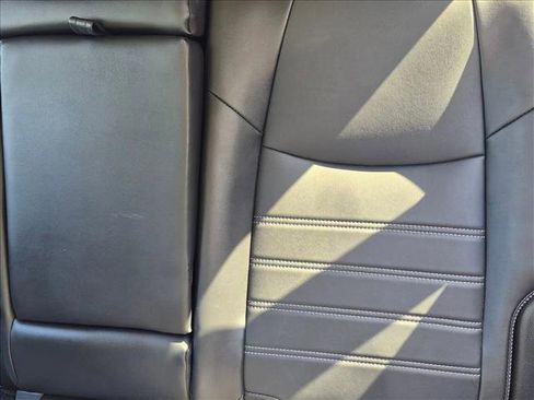 Used 2023 Toyota RAV4 XLE Premium image 12