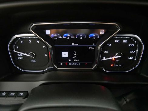 Used 2021 GMC Sierra 1500 AT4 w/ AT4 Premium Package AWD/4WD image 21