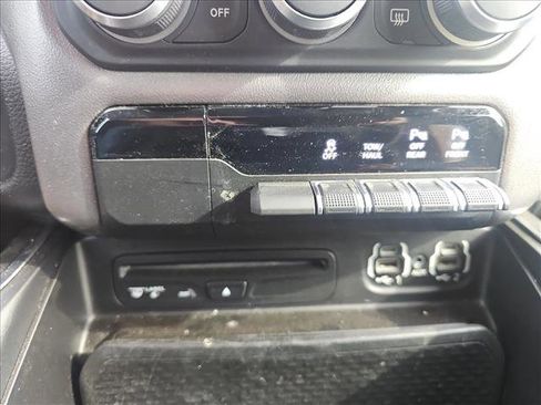 Used 2019 RAM 1500 Big Horn image 19