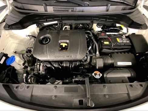 Certified 2025 Kia Soul LX w/ LX Technology Package FWD image 10