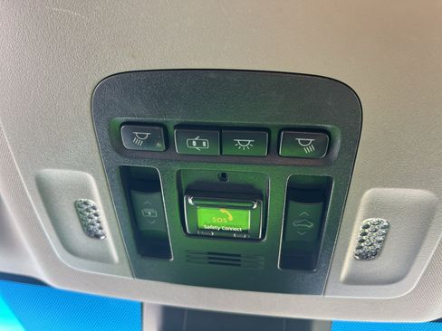 Used 2020 Toyota Camry XSE w/ Navigation Package FWD image 30