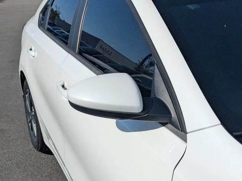 Used 2024 Kia Forte LXS FWD image 10
