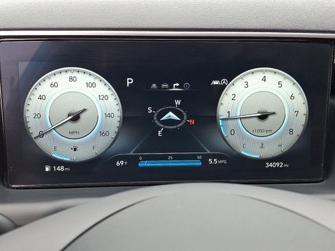 Used 2023 Hyundai Tucson Limited AWD/4WD image 22