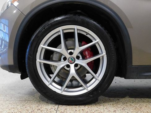 Used 2019 Alfa Romeo Stelvio Ti Sport w/ Quick Order Package 22S Sport image 26