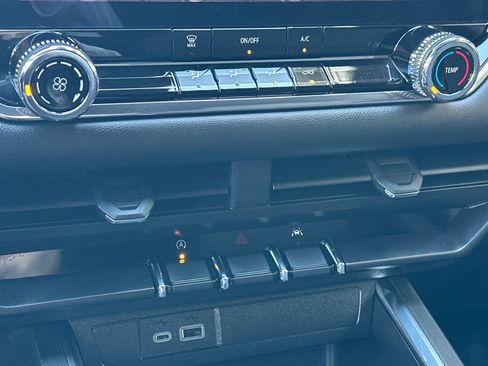 Certified 2023 GMC Canyon Elevation image 27