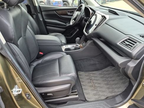 Used 2025 Subaru Ascent Touring w/ Popular Package #1 AWD/4WD image 13