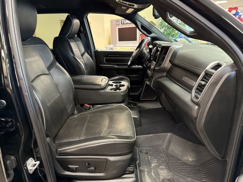Used 2020 RAM 2500 Laramie image 16