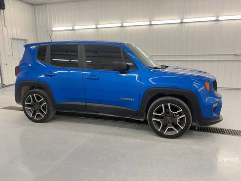Used 2020 Jeep Renegade Sport image 2