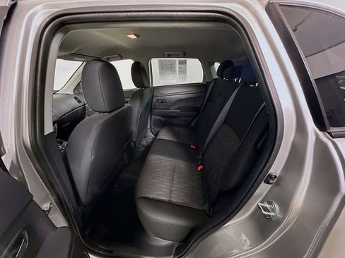Used 2025 Mitsubishi Outlander Sport ES image 25