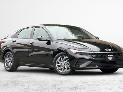Used 2024 Hyundai Elantra SEL