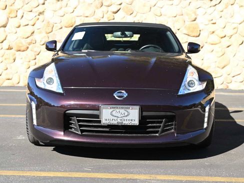 Used 2014 Nissan 370Z Touring w/ Sport Package image 7