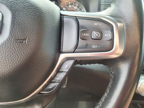 Used 2024 RAM 1500 Laramie RWD image 32