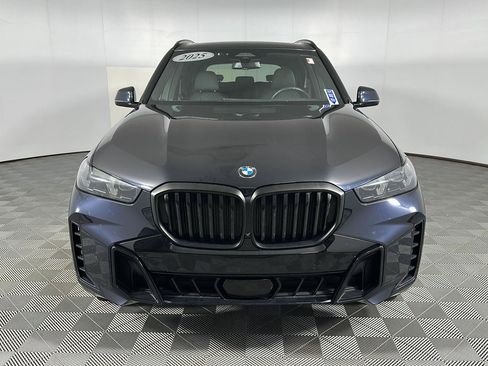 Used 2025 BMW X5 xDrive40i w/ Executive Package AWD/4WD image 3