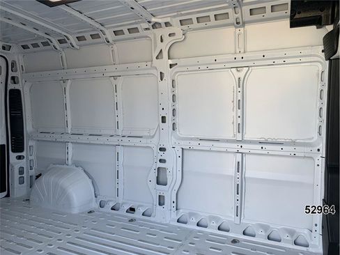 Used 2025 RAM ProMaster 2500 w/ Safety Group FWD image 12