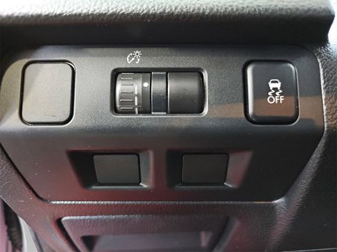 Used 2012 Subaru Impreza 2.0i Premium image 23