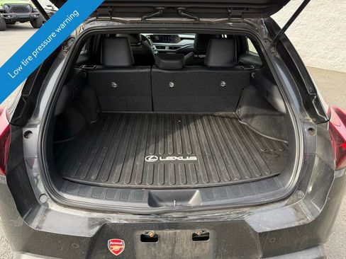Used 2019 Lexus UX 250h image 6