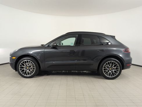 Used 2018 Porsche Macan S AWD/4WD image 2