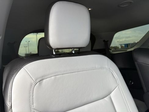 Used 2021 Ford Explorer XLT w/ Equipment Group 202A image 29