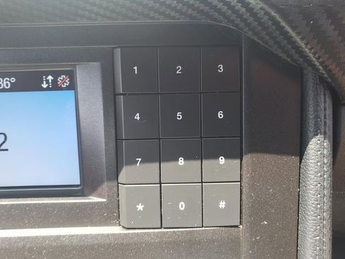 Used 2020 Ford Mustang Coupe image 24