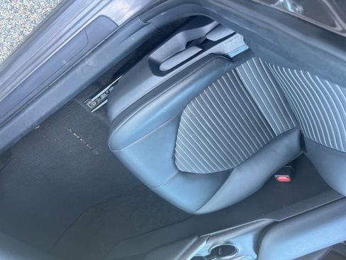 Used 2024 Toyota Camry SE image 20