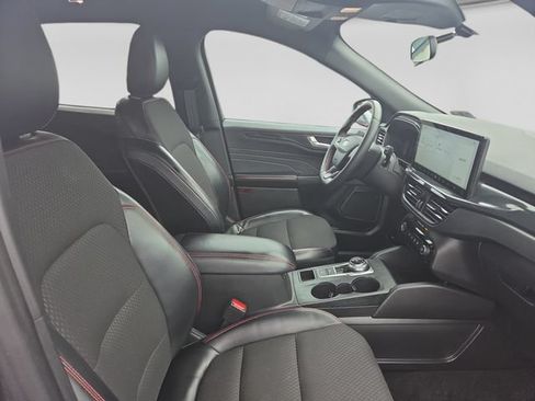 Used 2024 Ford Escape ST-Line w/ Tech Pack #1 AWD/4WD image 41