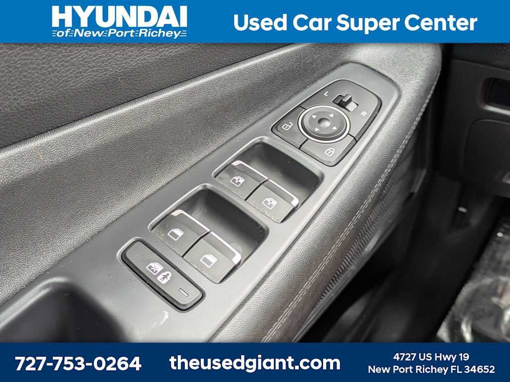 Certified 2023 Hyundai Santa Fe SEL FWD image 33
