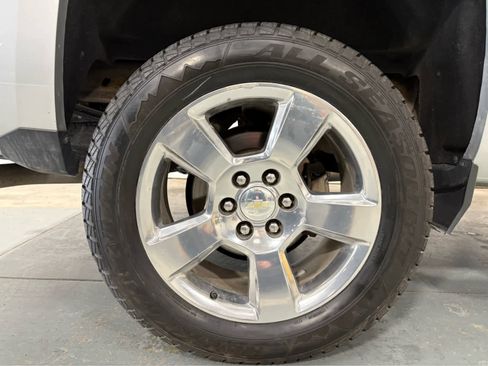 Used 2018 Chevrolet Silverado 1500 LT w/ Texas Edition image 10