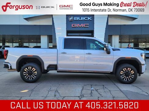 New 2026 GMC Sierra 2500 Denali Ultimate w/ Max Trailering Package AWD/4WD image 2