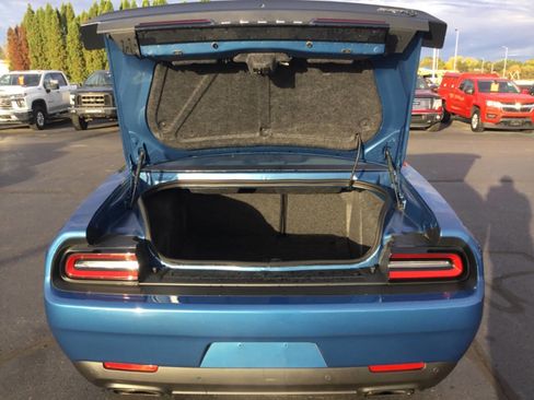 Used 2022 Dodge Challenger SRT Hellcat Redeye RWD image 10