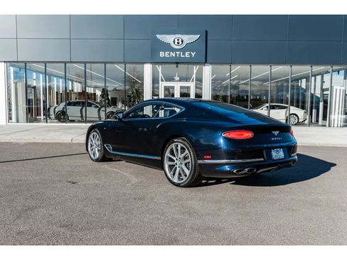 Used 2022 Bentley Continental GT V8 image 5