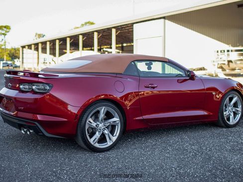 Used 2021 Chevrolet Camaro SS image 20