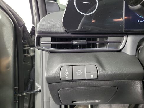 New 2025 Hyundai Elantra SEL image 23