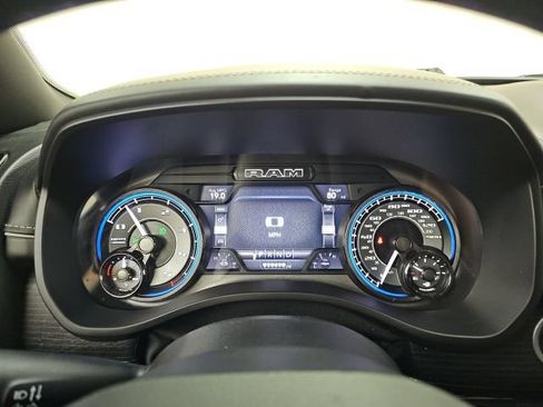 Used 2022 RAM 1500 Limited AWD/4WD image 28