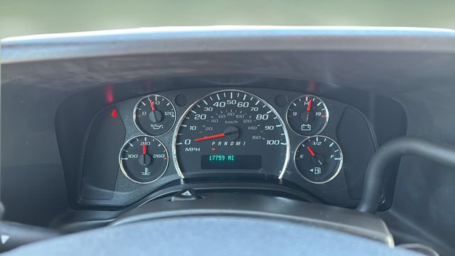 Used 2025 GMC Savana 2500 w/ Driver Convenience Package RWD image 19