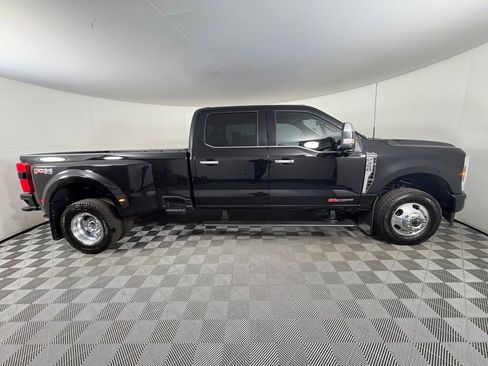 Certified 2024 Ford F350 Platinum image 8