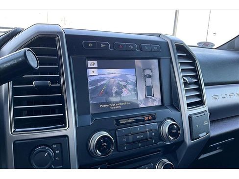 Used 2018 Ford F350 Platinum w/ Platinum Ultimate Package image 16