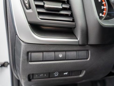 New 2026 Nissan Rogue SV w/ Cold Weather Package AWD/4WD image 15