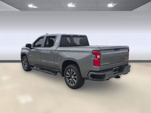 Used 2021 Chevrolet Silverado 1500 RST image 3