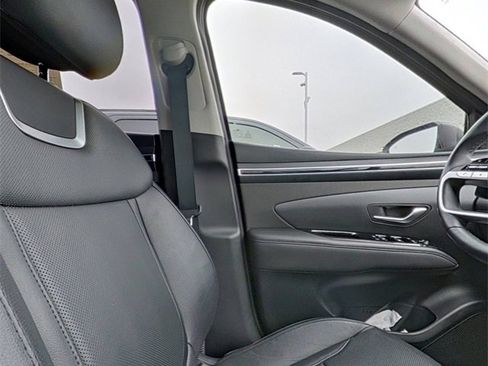Used 2023 Hyundai Tucson Limited image 29