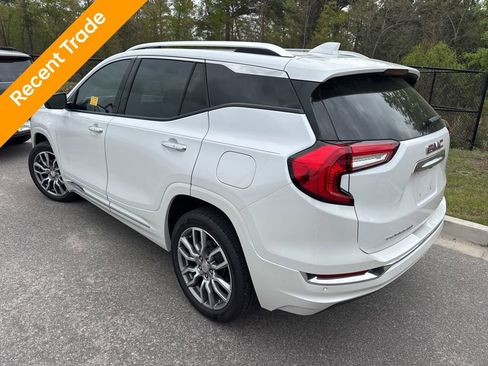 Used 2024 GMC Terrain Denali w/ Denali Premium Package image 4